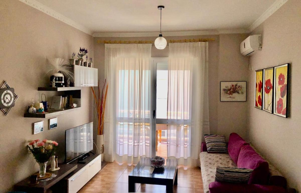 Apartament Gk - Supper With Fantastic Sea-view And Free Parking Wlora